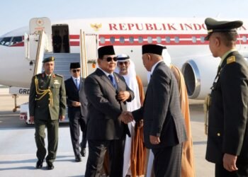 Usai Kunjungan ke London, Presiden Prabowo Tiba di Abu Dhabi