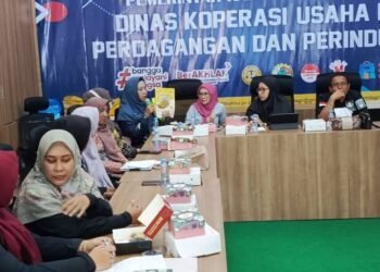 Dinas Kumdagri Tanah Bumbu Gelar Forum Konsultasi Publik untuk Tingkatkan Pelayanan UMKM