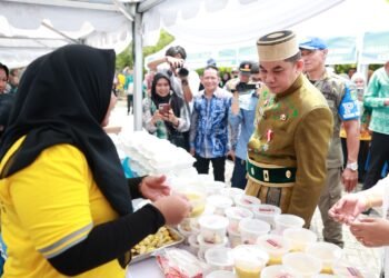 Hari Jadi ke-22 Tanah Bumbu Meriah dengan Kuliner Nusantara, Bupati Bang Arul Apresiasi Kolaborasi SKPD-UMKM