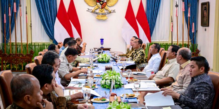 Panggil Jajaran Menteri dan Satgas Hilirisasi, Presiden Prabowo Bahas Tindak Lanjut Proyek Hilirisasi Nasional