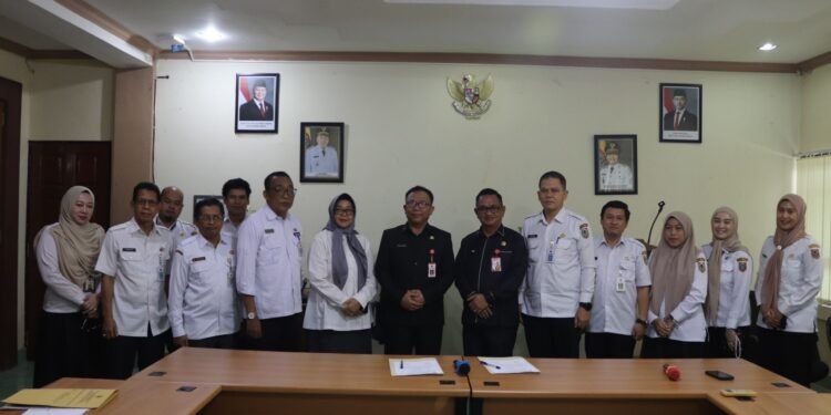 Serah Terima Jabatan Kepala Dinas Perdagangan Kalsel, Ahmad Bagiawan Resmi Nahkodai Dinas Perdagangan