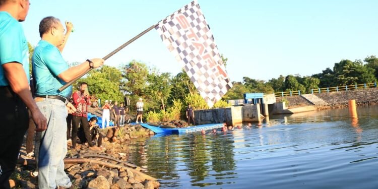 Kejurnas Triathlon Seri 3 Resmi digelar, Atlet Muda Lokal Tunjukkan Potensi