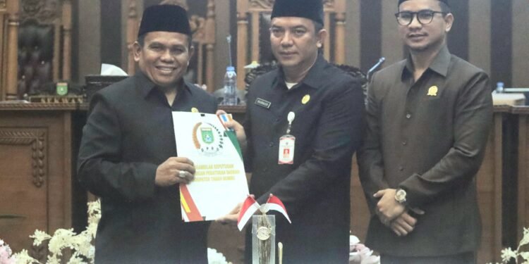 DPRD Setujui LPj APBD 2024, Pemkab Tanah Bumbu Komitmen Wujudkan Pembangunan