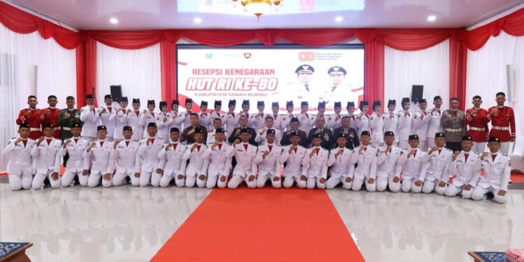 Pemkab Tanah Bumbu Gelar Resepsi Kenegaraan HUT ke-80 Republik Indonesia