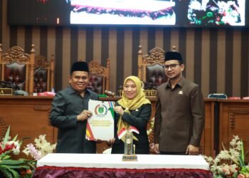 Tiga Raperda Jadi Perda, Bupati Tanah Bumbu Apresiasi DPRD