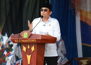 Peringati Maulid Nabi, Bupati Andi Rudi Latif Ajak Warga Teladani Rasulullah dalam Pola Asuh Anak