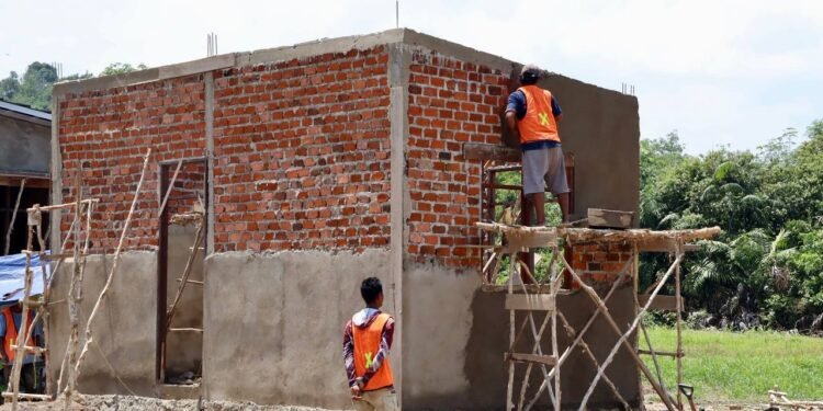 Dorong Akselerasi Rumah Layak Huni, Kementerian PKP Tinjau Program RITK di Hulu Sungai Selatan