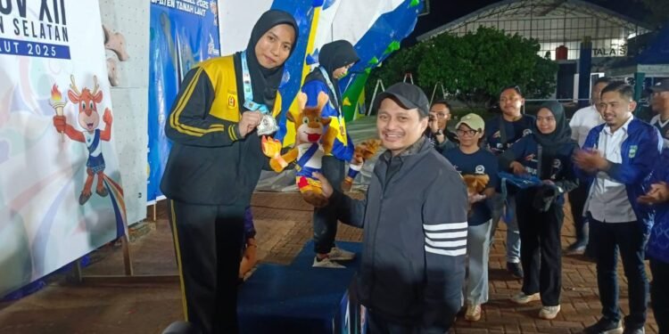 Wagub Kalsel Semangati Atlet Panjat Tebing di Porprov XII Tanah Laut