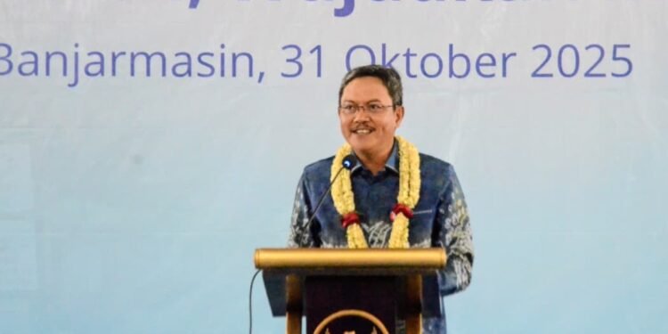 OJK Kalsel Lakukan Literasi dan Edukasi Berbagai Produk Jasa Keuangan Kepada Pelajar
