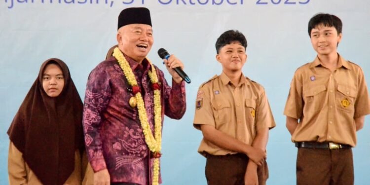 Gubernur Kalsel : Kita Belajar Memanfaatkan Keuangan untuk Masa Depan