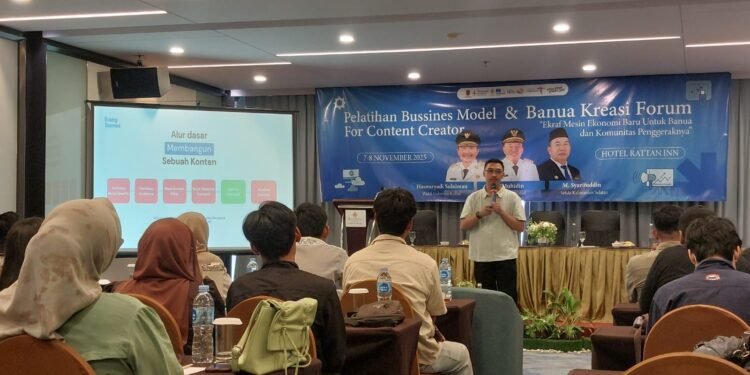 Dispar Kalsel Dorong Ekonomi Kreatif Melalui Pelatihan Business Model dan Banua Kreasi Forum