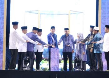 Bupati Andi Rudi Latif Buka MTQN Ke-21 Tanah Bumbu