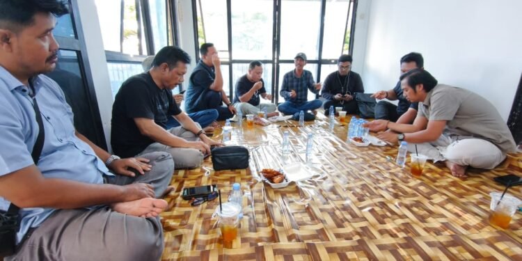 PWI Tanah Bumbu Gelar Sosialisasi UU Pers dan UU ITE untuk Kepala Sekolah Se-Kabupaten