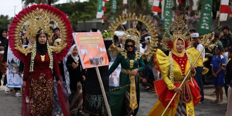 Karnaval Etnik Budaya Tanah Bumbu 2025, Pesta Ragam Budaya, Perekat Persatuan