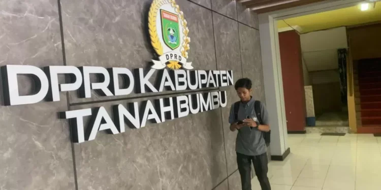 DPRD Tanah Bumbu Tetapkan 13 Raperda Prioritas 2026, Dua Diantaranya Inisiatif Dewan