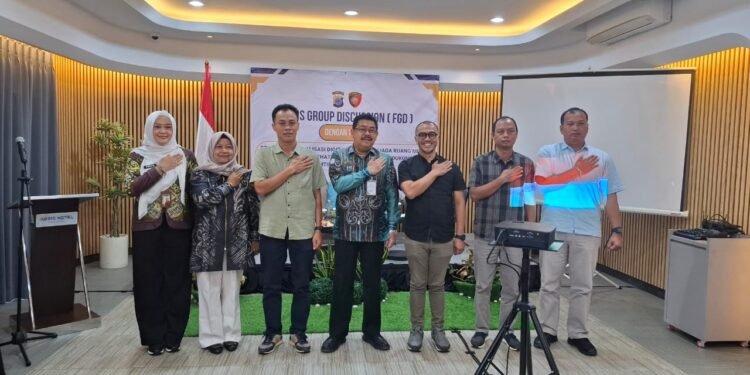 Perkuat Sitkamtibmas, Dinas Kominfo Kalsel Gencarkan Strategi Ruang Digital Aman dan Sehat