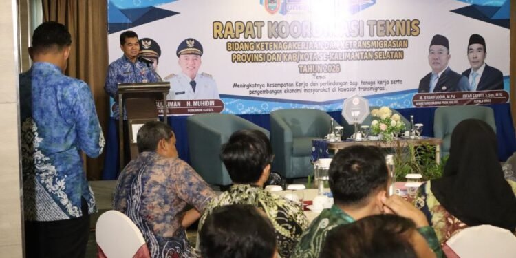 Pemprov Kalsel Dorong Sinergi Ketenagakerjaan dan Transmigrasi untuk Perluas Lapangan Kerja