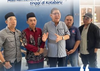 Langkah Bupati Kotabaru, H. Muhammad Rusli, dalam mengurai benang kusut birokrasi pendidikan tinggi di wilayahnya berbuah apresiasi