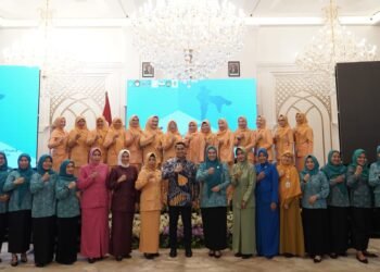 Asah Etika dan Kepemimpinan, Andi Irmayani Ikuti Peningkatan Kapasitas Istri Pejabat di Tanah Bumbu