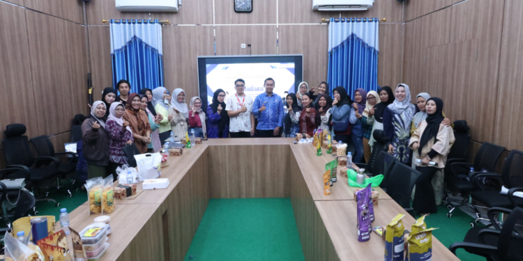 Bupati Andi Rudi Latif Dorong UMKM Tanah Bumbu Tembus Pasar Ritel Modern