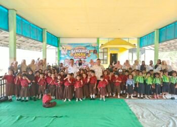 Layanan Bercerita Anak Dispersip Kotabaru Hadir Di Pulau Laut Tengah