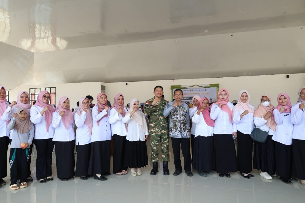 Pemkab Tanah Bumbu Tegaskan Komitmen Pendidikan Berkualitas dan Berkarakter di Sekolah Rakyat Terintegrasi 1