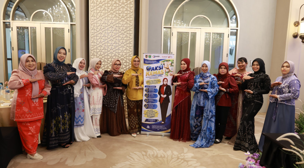 Pemerintah Kabupaten Tanah Bumbu menggelar Lomba Desain Motif Tenun 2026 sebagai wadah kreativitas generasi muda sekaligus upaya melestarikan budaya lokal. 