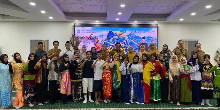 Dispersip Kotabaru Dorong Budaya Literasi melalui Lomba Bercerita Tingkat SMP