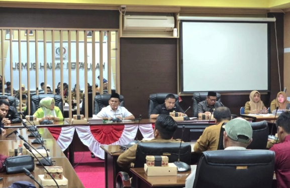 Warga Sebamban Baru Tuntut Kesempatan Kerja di Pelabuhan PT BIB, Batas Desa Jadi Polemik